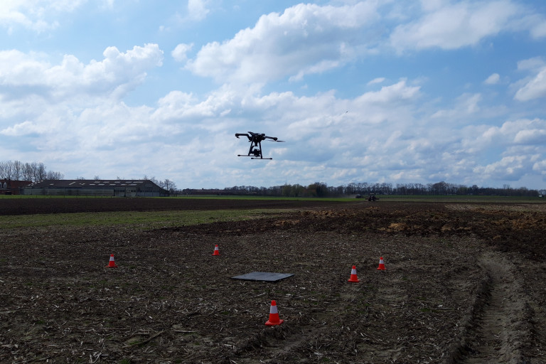 Drone op zoek naar kievitnesten