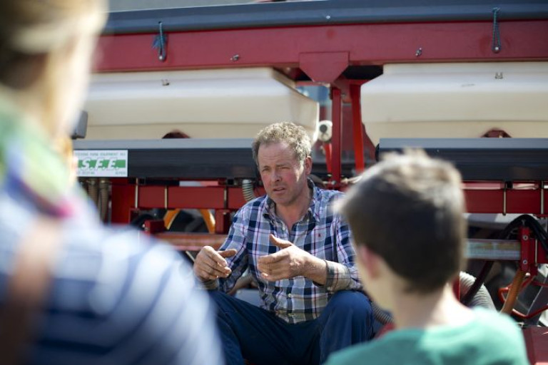 Stem op de boerderij.jpg